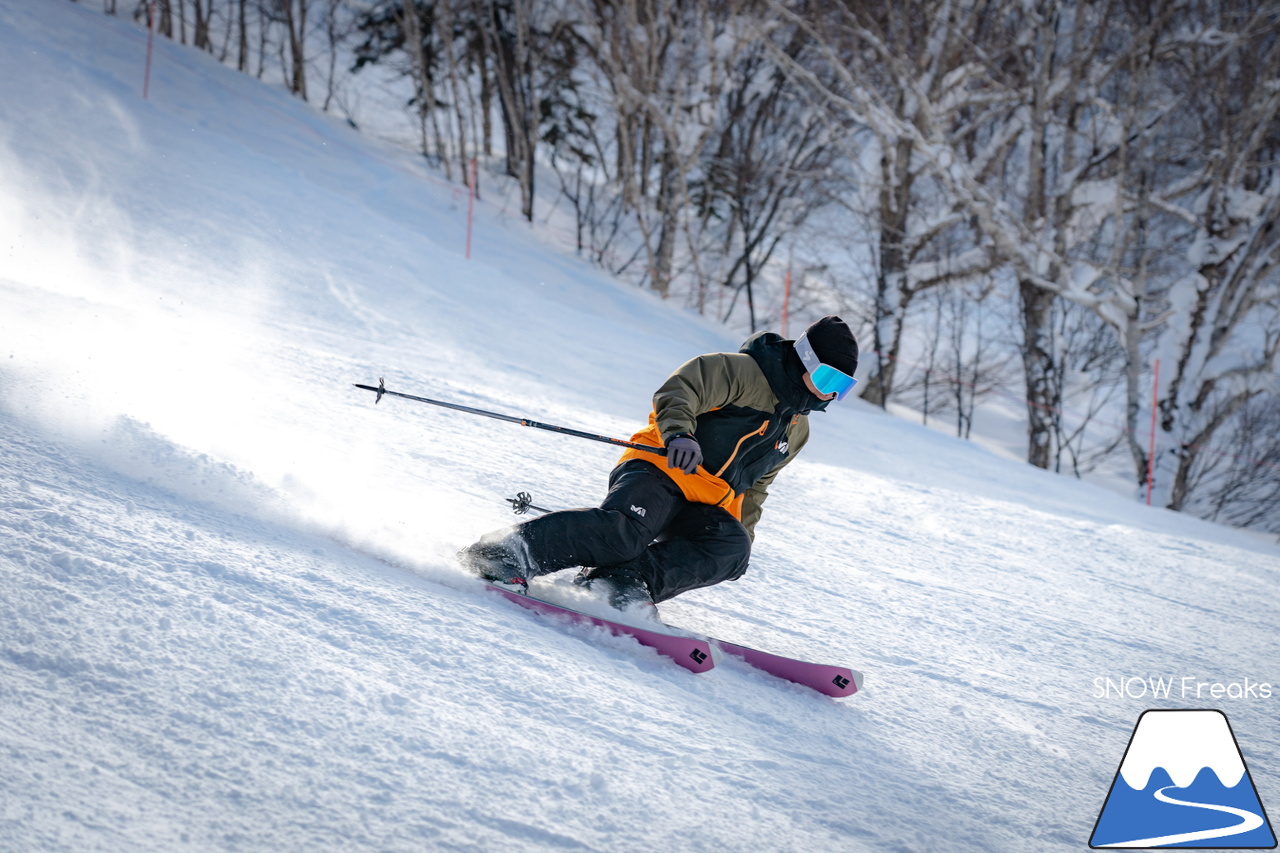 キロロリゾート｜真っ白な雪と真っ青な空。粉雪ゲレンデクルージングが気持ち良いキロロ。この週末は『Sweet Protection 試着会』も開催中！